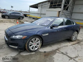 2017 Jaguar XF 35t Premium with VIN SAJBJ4BVXHCY30910, listed as a Copart auction lot 43550705 with 52,408 mi miles and Salvage Title. Bid and sale history available at carsss.com. Image 1.