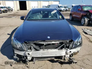 2017 Mercedes-Benz E-Class E 400 Luxury with VIN WDDZH6GB5HA194059, listed as a Copart auction lot 40840463 with 63,823 mi miles. Bid and sale history available at carsss.com. Image 5.