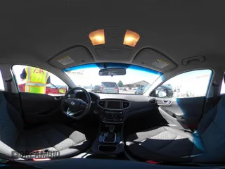 2017 Hyundai Ioniq SEL z VIN KMHC75LC5HU048413, wystawiony jako IAAI lot #42073696 z przebiegiem 81 467 mil mil oraz . Historia ofert i sprzedaży dostępna na DreamBid. Obrazek 20.