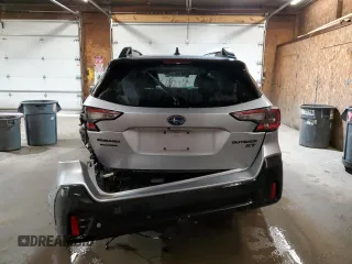 2022 Subaru Outback Onyx XT z VIN 4S4BTGLD5N3219271, wystawiony jako Copart lot #57564145 z przebiegiem Nie podano mil oraz Szkoda całkowita • Salvage title. Historia ofert i sprzedaży dostępna na DreamBid. Obrazek 6.