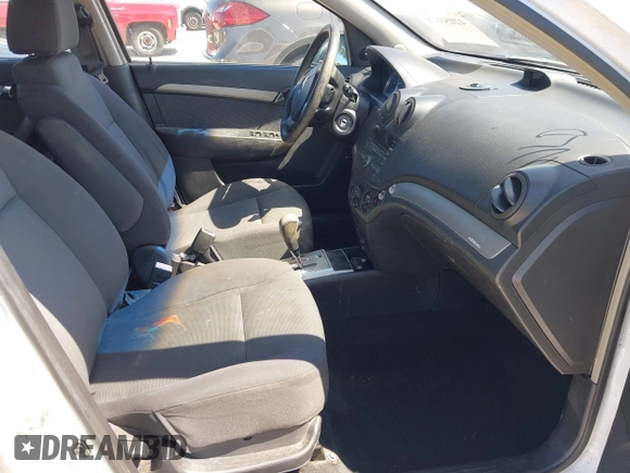 2009 Chevrolet Aveo 1LT with VIN KL1TD56E89B610707, listed as a IAAI auction lot 42058828 with 42,776 mi miles and . Bid and sale history available at DreamBid. Image 5.