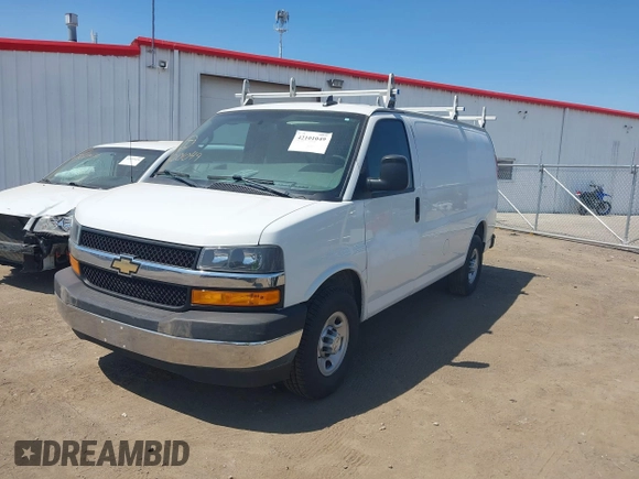 2019 Chevrolet Express Cargo with VIN 1GCWGAFP3K1249390, listed as a IAAI auction lot 42101049 with 82,211 mi miles. Bid and sale history available at carsss.com. Image 17.