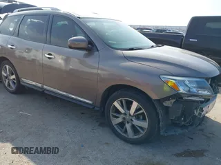 2014 Nissan Pathfinder S with VIN 5N1AR2MN9EC603719, listed as a IAAI auction lot 41511375 with 133,314 mi miles and . Bid and sale history available at DreamBid. Image 1.