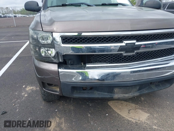 2007 Chevrolet Silverado 1500 LTZ with VIN 2GCEK133971624518, listed as a IAAI auction lot 41904320 with 230,724 mi miles and . Bid and sale history available at DreamBid. Image 6.
