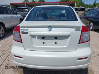 2008 Suzuki SX4 Touring 2 z VIN JS2YC417285100960, wystawiony jako IAAI lot #42166346 z przebiegiem 162 498 mil mil oraz . Historia ofert i sprzedaży dostępna na DreamBid. Obrazek 16.