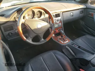 2002 Mercedes-Benz SLK-Class 3.2L with VIN WDBKK65F92F254162, listed as a Copart auction lot 78527984 with 113,194 mi miles and Salvage Title. Bid and sale history available at carsss.com. Image 8.