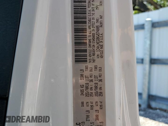 2019 Jeep Wrangler Unlimited Sahara with VIN 1C4HJXEG8KW574005, listed as a Copart auction lot 55386585 with Not provided miles and Salvage title. Bid and sale history available at DreamBid. Image 13.