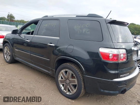 2011 GMC Acadia Denali with VIN 1GKKVTED9BJ412734, listed as a IAAI auction lot 40411945 with Not Provided miles. Bid and sale history available at carsss.com. Image 13.