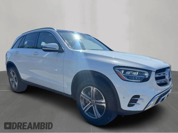 2021 Mercedes-Benz GLC 300 z VIN W1N0G8DB6MV300830, wystawiony jako Copart lot #61652945 z przebiegiem 135 882 mil mil oraz Czysty tytuł • Clean title. Historia ofert i sprzedaży dostępna na DreamBid. Obrazek 1.