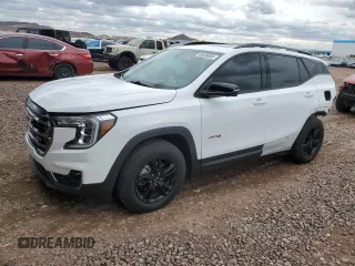 2023 GMC Terrain AT4 z VIN 3GKALYEG9PL158855, wystawiony jako Copart lot #49426005 z przebiegiem 31 491 mil mil oraz Szkoda całkowita • Salvage title. Historia ofert i sprzedaży dostępna na DreamBid. Obrazek 1.