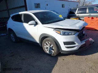 2019 Hyundai Tucson SE with VIN KM8J2CA42KU898836, listed as a IAAI auction lot 40912805 with 116,806 mi miles. Bid and sale history available at carsss.com. Image 1.