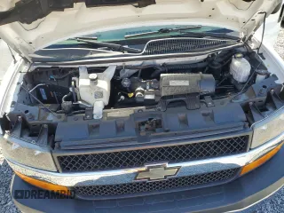 2018 Chevrolet Express Cargo Van with VIN 1GCWGAFG3J1903979, listed as a Copart auction lot 47412555 with 90,700 mi miles and Salvage Title. Bid and sale history available at carsss.com. Image 12.