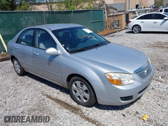 2007 Kia Spectra EX with VIN KNAFE121775415964, listed as a IAAI auction lot 41951831 with 176,903 mi miles. Bid and sale history available at carsss.com. Image 1.