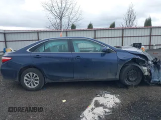 2016 Toyota Camry XLE with VIN 4T4BF1FK6GR519063, listed as a IAAI auction lot 41939684 with 162,544 mi miles. Bid and sale history available at carsss.com. Image 14.