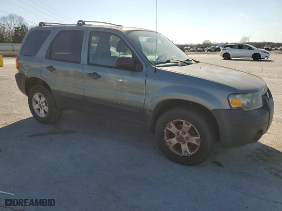2007 Ford Escape XLT with VIN 1FMYU03157KA05202, listed as a Copart auction lot 50534635 with 76,166 mi miles and Clean Title. Bid and sale history available at carsss.com. Image 4.