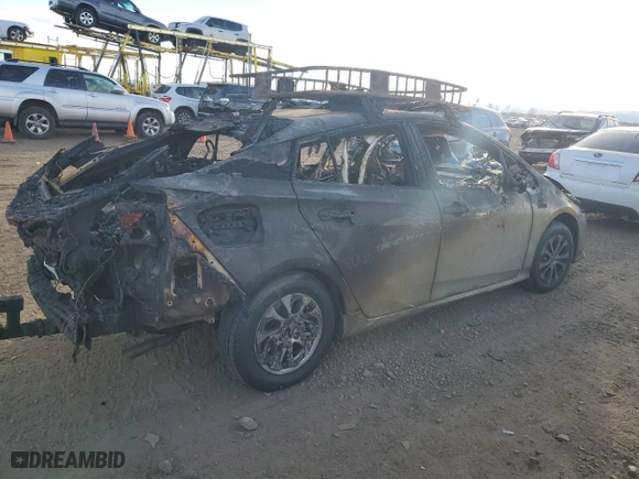 2021 Toyota Prius Prime LE with VIN JTDKAMFP5M3174281, listed as a Copart auction lot 46798055 with 0 mi miles and Non Repairable. Bid and sale history available at carsss.com. Image 3.