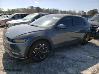 2022 Hyundai IONIQ 5 SE with VIN KM8KM4AE6NU054669, listed as a Copart auction lot 43042873 with 14,737 mi miles. Bid and sale history available at carsss.com. Image 1.