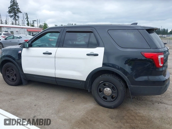 2017 Ford Police Interceptor Utility z VIN 1FM5K8AR9HGC26225, wystawiony jako IAAI lot #42283084 z przebiegiem Nie podano mil oraz . Historia ofert i sprzedaży dostępna na DreamBid. Obrazek 13.
