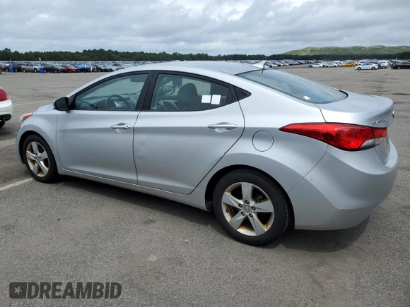 2013 Hyundai Elantra GLS z VIN 5NPDH4AE9DH382677, wystawiony jako Copart lot #64910834 z przebiegiem 209 074 mil mil oraz Nie do naprawy. Historia ofert i sprzedaży dostępna na DreamBid. Obrazek 2.