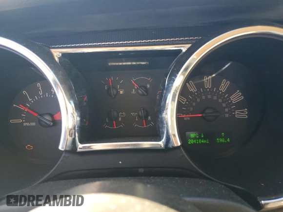 2007 Ford Mustang Deluxe with VIN 1ZVFT80N875311830, listed as a Copart auction lot 87480934 with 204,184 mi miles and Salvage Title. Bid and sale history available at carsss.com. Image 9.