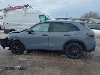2024 Honda HR-V Sport with VIN 3CZRZ2H5XRM706406, listed as a IAAI auction lot 41458103 with 18,205 mi miles. Bid and sale history available at carsss.com. Image 14.