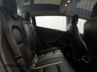 2022 Tesla Model 3 z VIN 5YJ3E1EA1NF188851, wystawiony jako Copart lot #59259325 z przebiegiem 142 223 mil mil oraz Czysty tytuł • Clean title. Historia ofert i sprzedaży dostępna na DreamBid. Obrazek 10.