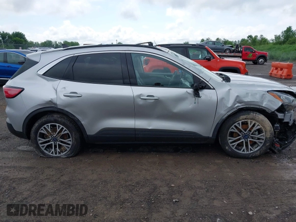 2020 Ford Escape SEL z VIN 1FMCU0H61LUA94358, wystawiony jako IAAI lot #42446406 z przebiegiem 38 803 mil mil oraz . Historia ofert i sprzedaży dostępna na DreamBid. Obrazek 13.