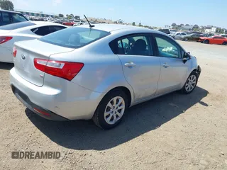 2013 Kia Rio LX with VIN KNADM4A32D6138970, listed as a IAAI auction lot 42078818 with 139,155 mi miles. Bid and sale history available at carsss.com. Image 4.