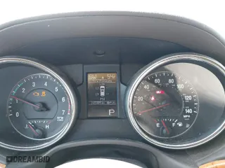 2011 Jeep Grand Cherokee Overland with VIN 1J4RR6GT6BC568491, listed as a IAAI auction lot 42035464 with 147,389 mi miles. Bid and sale history available at carsss.com. Image 7.
