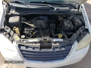 2008 Chrysler Town & Country LX with VIN 2A8HR44H78R708501, listed as a Copart auction lot 47784485 with 215,454 mi miles and Clean Title. Bid and sale history available at carsss.com. Image 12.