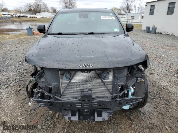 2018 Jeep Grand Cherokee Overland with VIN 1C4RJFCG0JC119232, listed as a Copart auction lot 48676415 with 55,781 mi miles and Salvage Title. Bid and sale history available at carsss.com. Image 5.