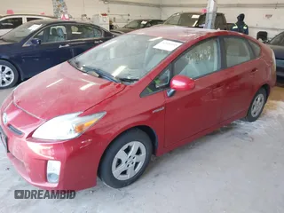2010 Toyota Prius II with VIN JTDKN3DU0A0090048, listed as a IAAI auction lot 42136695 with Not Provided miles. Bid and sale history available at carsss.com. Image 2.