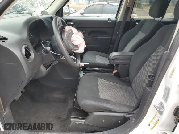2015 Jeep Patriot Sport with VIN 1C4NJRBB6FD189938, listed as a Copart auction lot 54958105 with 82,518 mi miles and Salvage title. Bid and sale history available at DreamBid. Image 7.