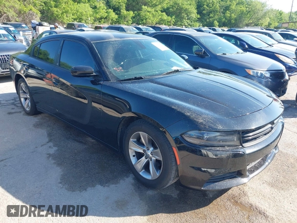2016 Dodge Charger SXT with VIN 2C3CDXHG8GH354631, listed as a IAAI auction lot 42036201 with 196,344 mi miles and . Bid and sale history available at carsss.com. Image 1.