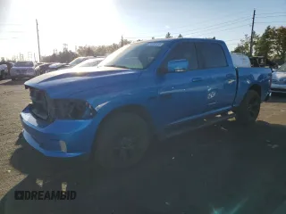2018 Ram 1500 Sport z VIN 1C6RR7MT8JS201183, wystawiony jako Copart lot #74137514 z przebiegiem 105 150 mil mil oraz Szkoda całkowita • Salvage title. Historia ofert i sprzedaży dostępna na DreamBid. Obrazek 1.