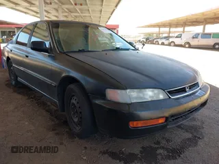 1997 Honda Accord LX z VIN JHMCD5631VC011416, wystawiony jako IAAI lot #42467558 z przebiegiem 260 813 mil mil oraz . Historia ofert i sprzedaży dostępna na DreamBid. Obrazek 1.