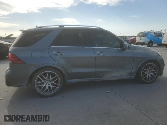 2019 Mercedes-Benz GLE 63 S AMG with VIN 4JGDA7FBXKB198511, listed as a Copart auction lot 48130575 with 105,671 mi miles and Clean title. Bid and sale history available at DreamBid. Image 3.