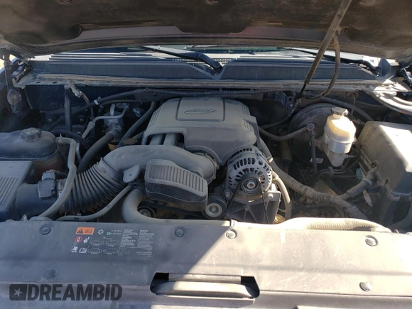 2011 Chevrolet Avalanche LS with VIN 3GNTKEE34BG276324, listed as a Copart auction lot 58053695 with 105,759 mi miles and Salvage title. Bid and sale history available at DreamBid. Image 11.