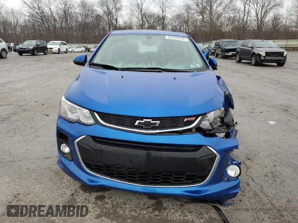 2018 Chevrolet Sonic LT z VIN 1G1JD6SB7J4102103, wystawiony jako Copart lot #85656674 z przebiegiem 29 877 mil mil oraz Szkoda całkowita • Salvage title. Historia ofert i sprzedaży dostępna na DreamBid. Obrazek 5.