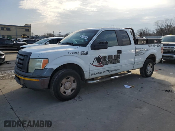 2009 Ford F-150 STX with VIN 1FTRX14W49KB53098, listed as a Copart auction lot 45272615 with 300,694 mi miles and Clean Title. Bid and sale history available at carsss.com. Image 1.