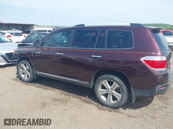 2012 Toyota Highlander Limited с VIN 5TDYK3EH5CS072729, выставлен на аукционе IAAI как лот 42098412 с пробегом 168 117 миль миль и . История ставок и продаж доступна на DreamBid. Изображение 15.