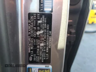 2016 Kia K900 Luxury with VIN KNALU4D3XG6031483, listed as a Copart auction lot 82570674 with 92,402 mi miles and Salvage Title. Bid and sale history available at carsss.com. Image 12.