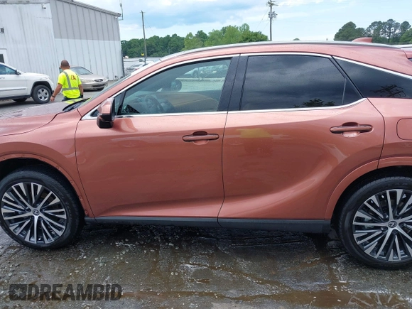 2024 Lexus RX 350h with VIN 2T2BBMCA1RC054680, listed as a IAAI auction lot 42157910 with 5,392 mi miles and . Bid and sale history available at DreamBid. Image 15.