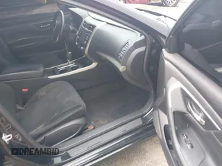 2015 Nissan Altima S with VIN 1N4AL3AP9FC582105, listed as a IAAI auction lot 41864014 with 138,477 mi miles and . Bid and sale history available at DreamBid. Image 5.