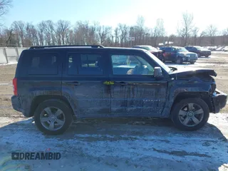2015 Jeep Patriot High Altitude with VIN 1C4NJRFBXFD348180, listed as a IAAI auction lot 41434116 with 65,705 mi miles and . Bid and sale history available at carsss.com. Image 13.