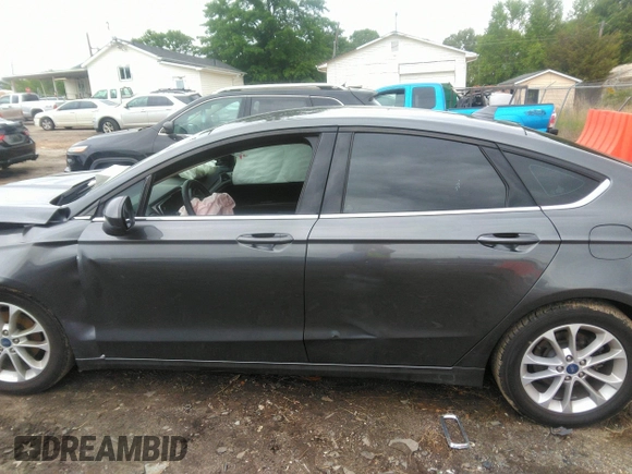 2020 Ford Fusion SE with VIN 3FA6P0HD1LR154966, listed as a IAAI auction lot 42119133 with 133,370 mi miles and . Bid and sale history available at DreamBid. Image 14.