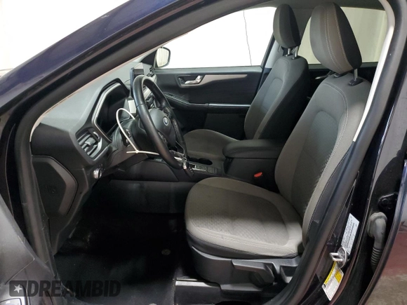 2021 Ford Escape SE z VIN 1FMCU0G6XMUA67758, wystawiony jako Copart lot #58309095 z przebiegiem 122 563 mil mil oraz Czysty tytuł • Clean title. Historia ofert i sprzedaży dostępna na DreamBid. Obrazek 7.