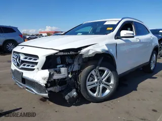 2020 Mercedes-Benz GLA with VIN WDCTG4EB5LU023839, listed as a IAAI auction lot 41432735 with 28,639 mi miles. Bid and sale history available at carsss.com. Image 6.