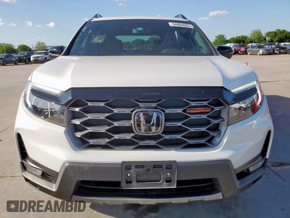 2023 Honda Passport TrailSport with VIN 5FNYF8H64PB007652, listed as a Copart auction lot 54064025 with 22,870 mi miles and Salvage title. Bid and sale history available at DreamBid. Image 5.