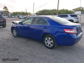 2011 Toyota Camry LE with VIN 4T1BF3EK0BU676202, listed as a IAAI auction lot 41912157 with 175,820 mi miles. Bid and sale history available at carsss.com. Image 3.
